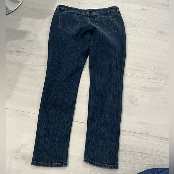 Low rise jeans - Picture 3 of 4